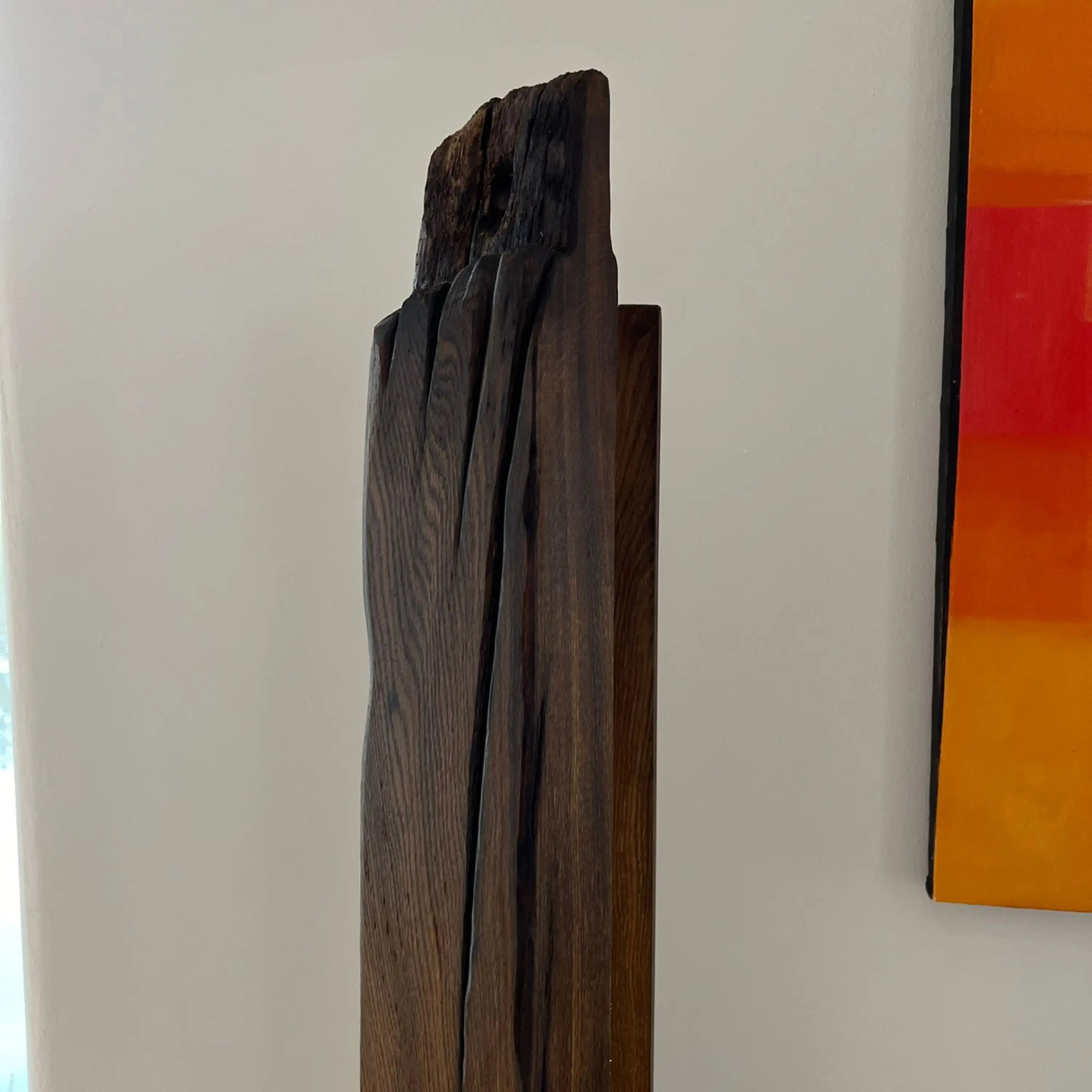 Einzigartiges Design, nachhaltige Materialien: Unsere Balkenlampe aus Altholz.