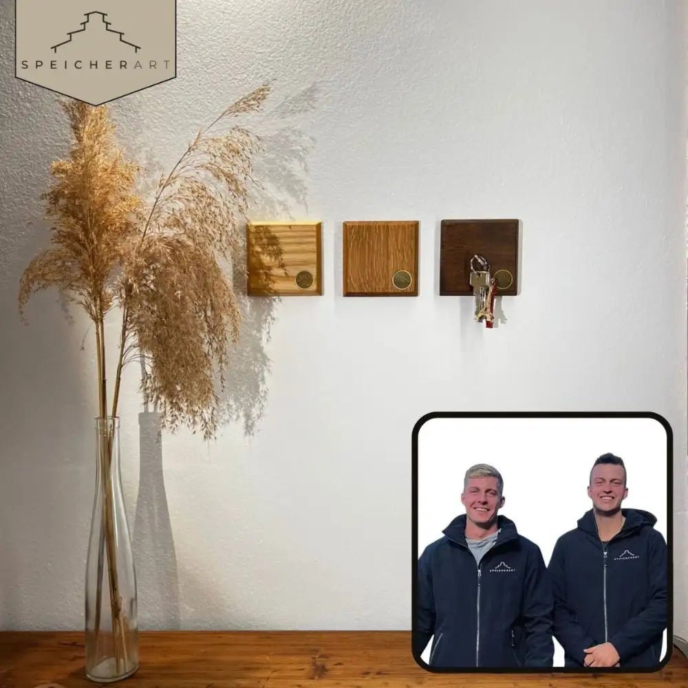 Schlüsselboard Holz: Nachhaltiges Massivholz für eine organisierte und ästhetische Schlüsselverwaltung.