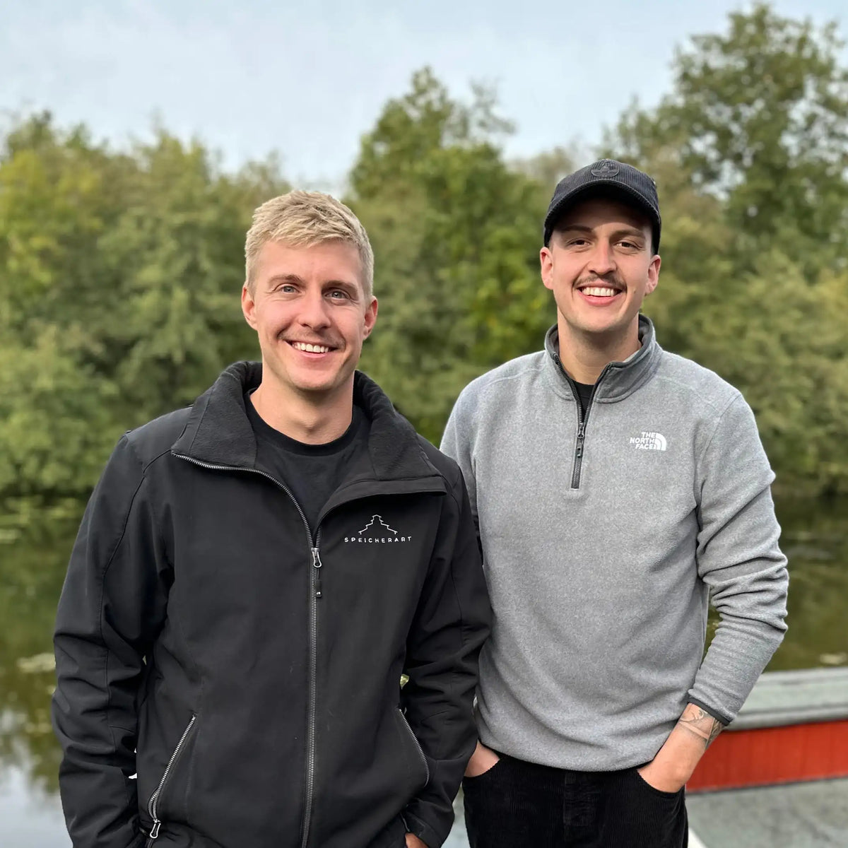 Knud und Fynn, die Gründer von SpeicherArt