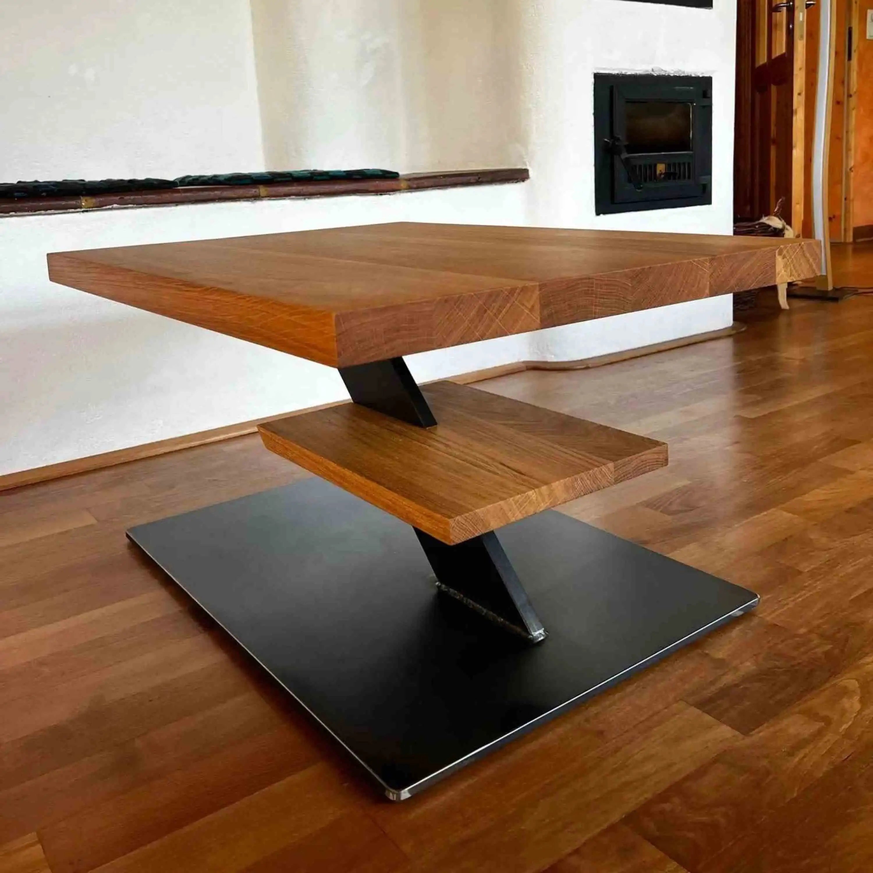 Ein Statement-Möbelstück für Liebhaber von klarem Design und natürlichen Materialien.