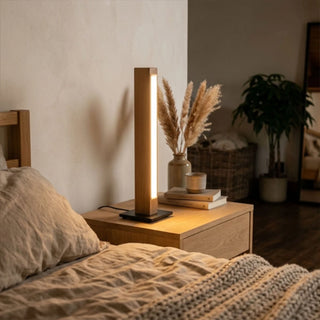 Designer Tischlampe aus Massivholz, dimmbare LED-Tischleuchte - Fanari