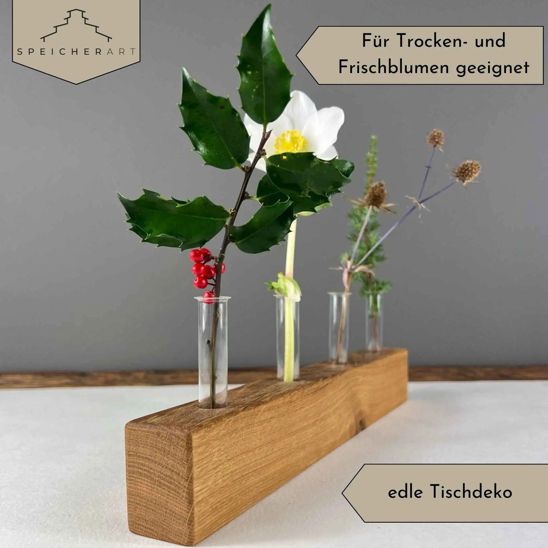 Holzliebe: Unsere Vase setzt Blumen kunstvoll und stilvoll in Szene.