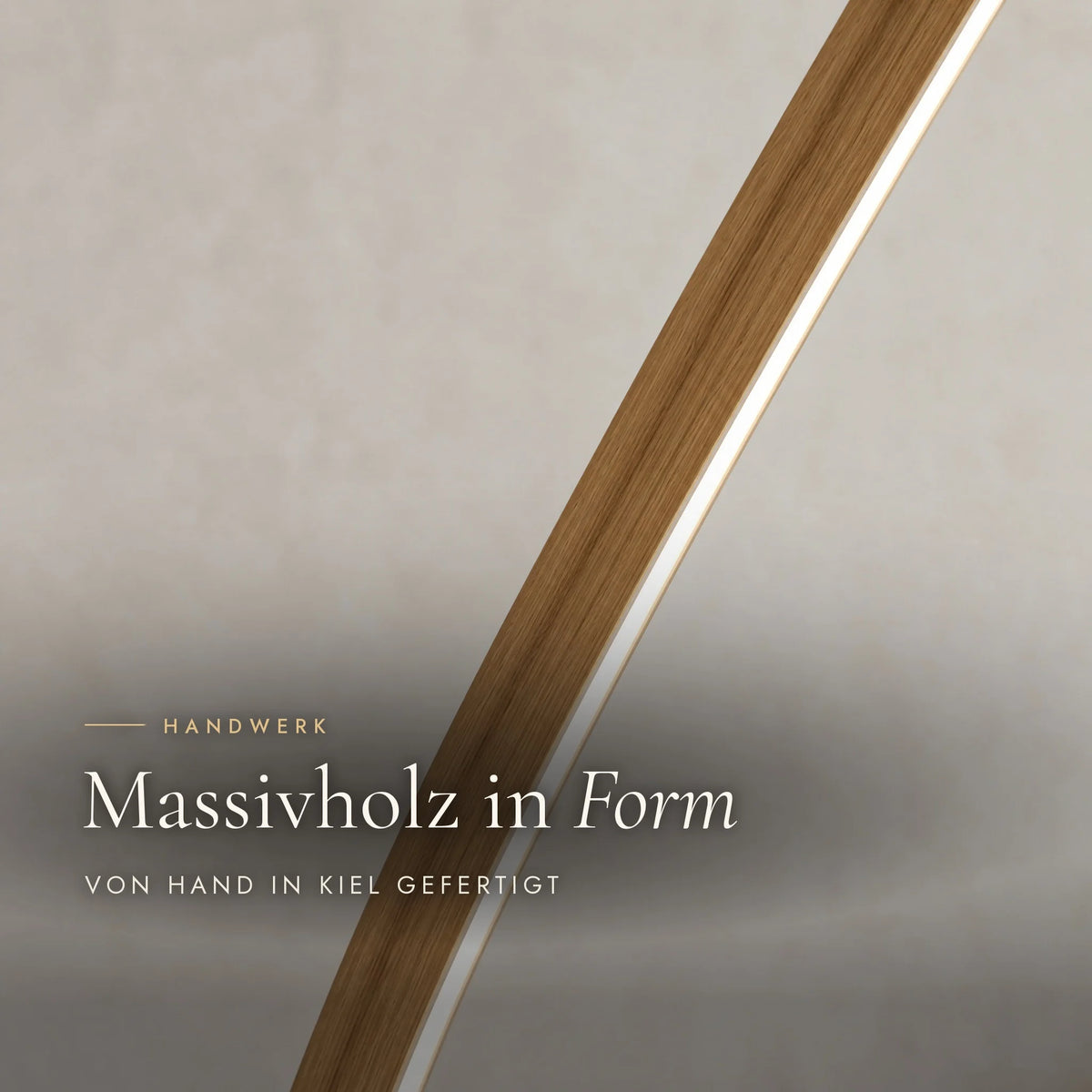 Candor floor lamp in detail: curved solid wood arc with light channel, handmade in Kiel